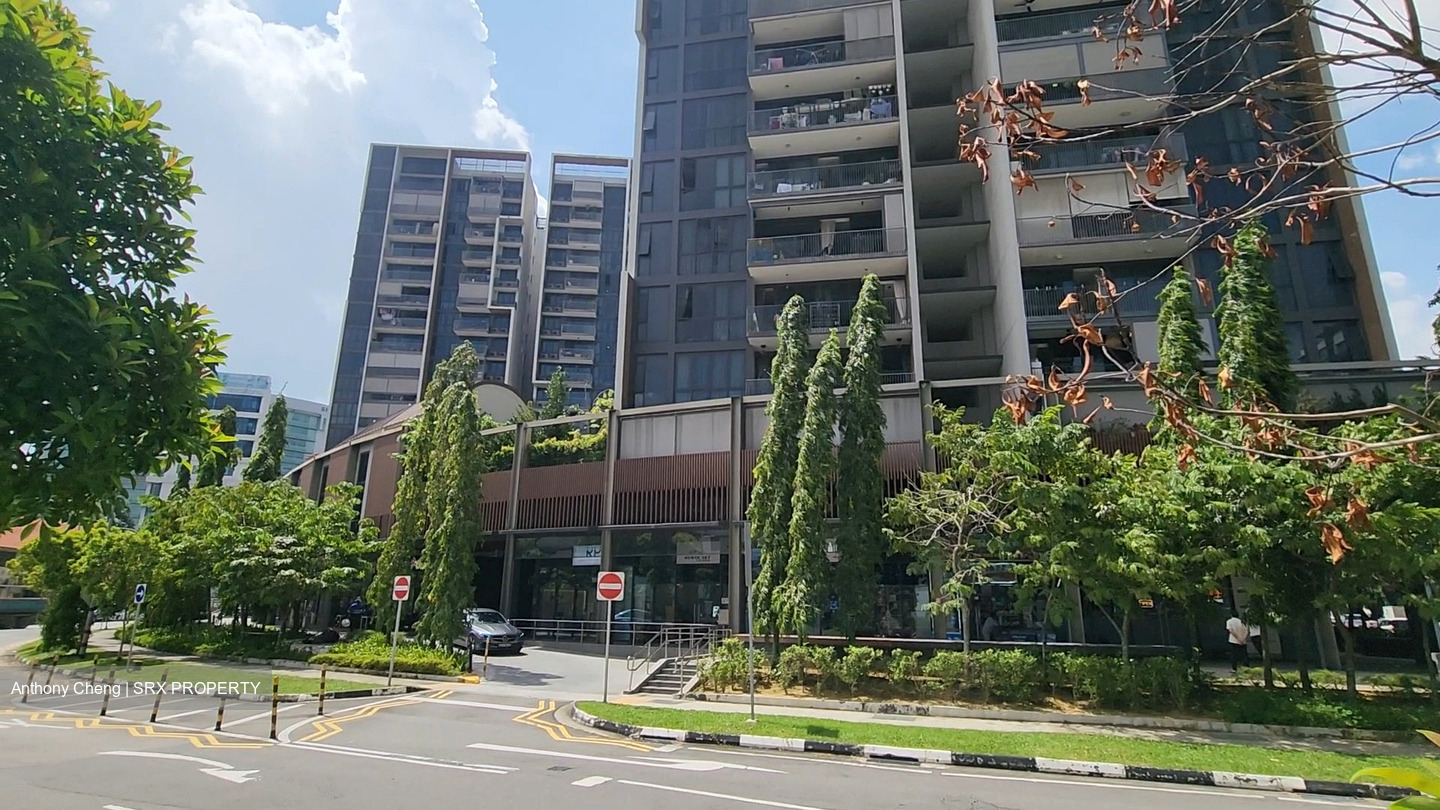 The Venue Shoppes (D13), Retail #446445321